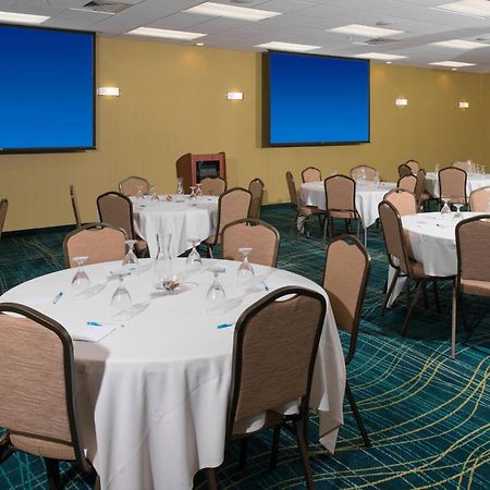 Springhill Suites By Marriott Wichita Airport Eksteriør bilde