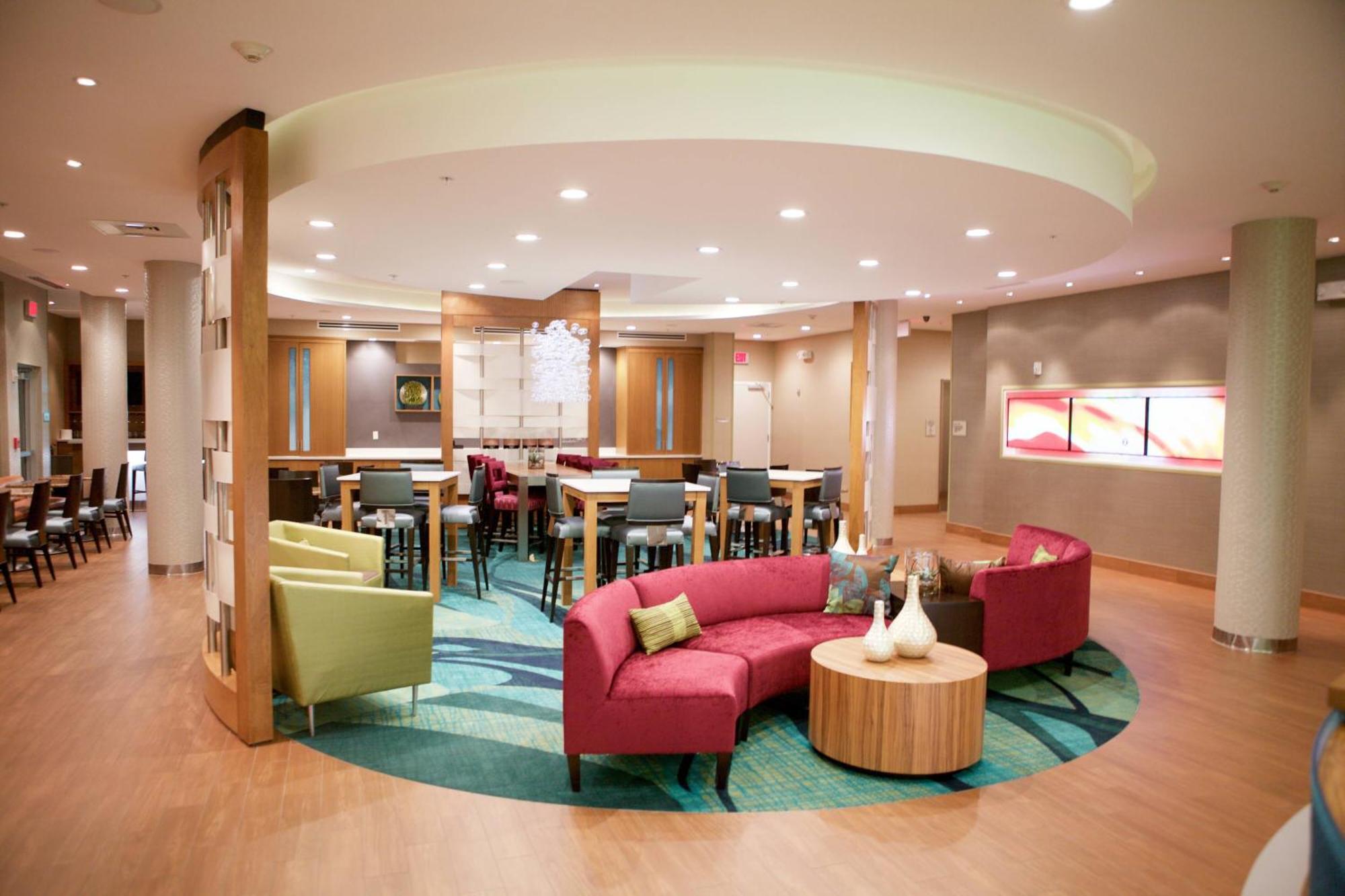 Springhill Suites By Marriott Wichita Airport Eksteriør bilde