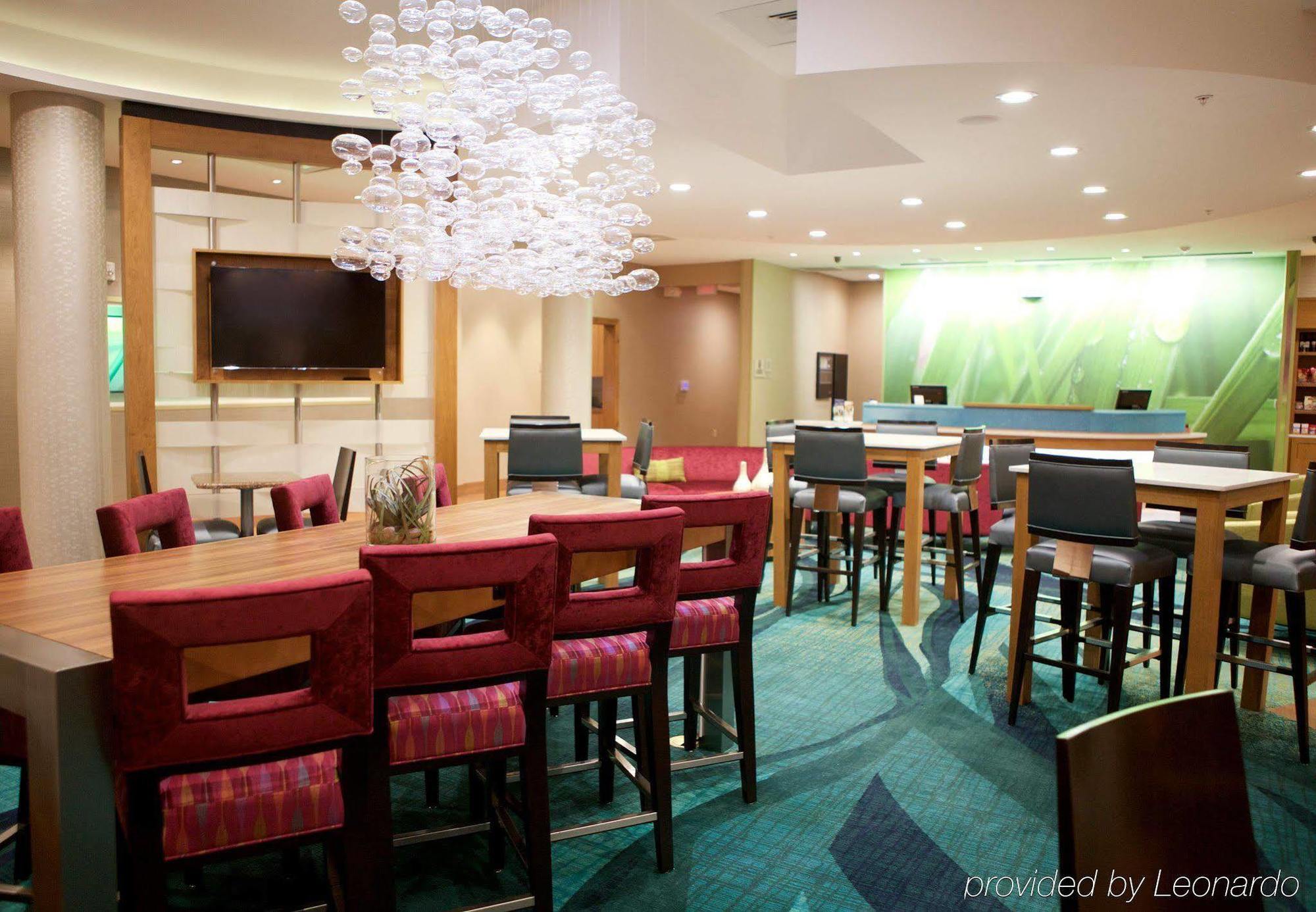 Springhill Suites By Marriott Wichita Airport Eksteriør bilde
